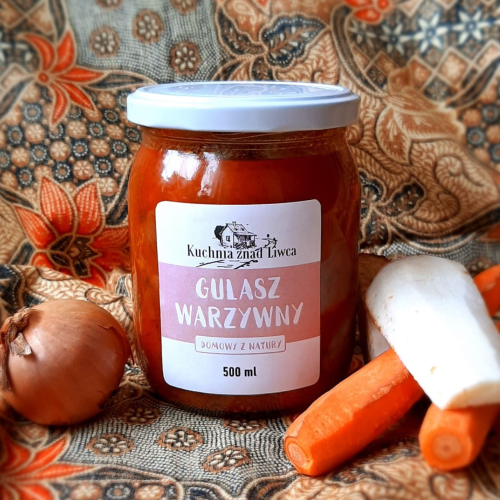 gulasz-warzywny-w-sloiku.png